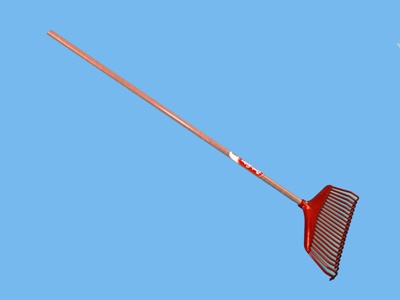 Leaf rake with plastic with handle