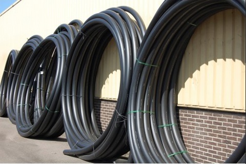 PE hose 20x1,5mm black 4 bar