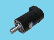 Driving hydraulic motor for leaf vacuum sweeper